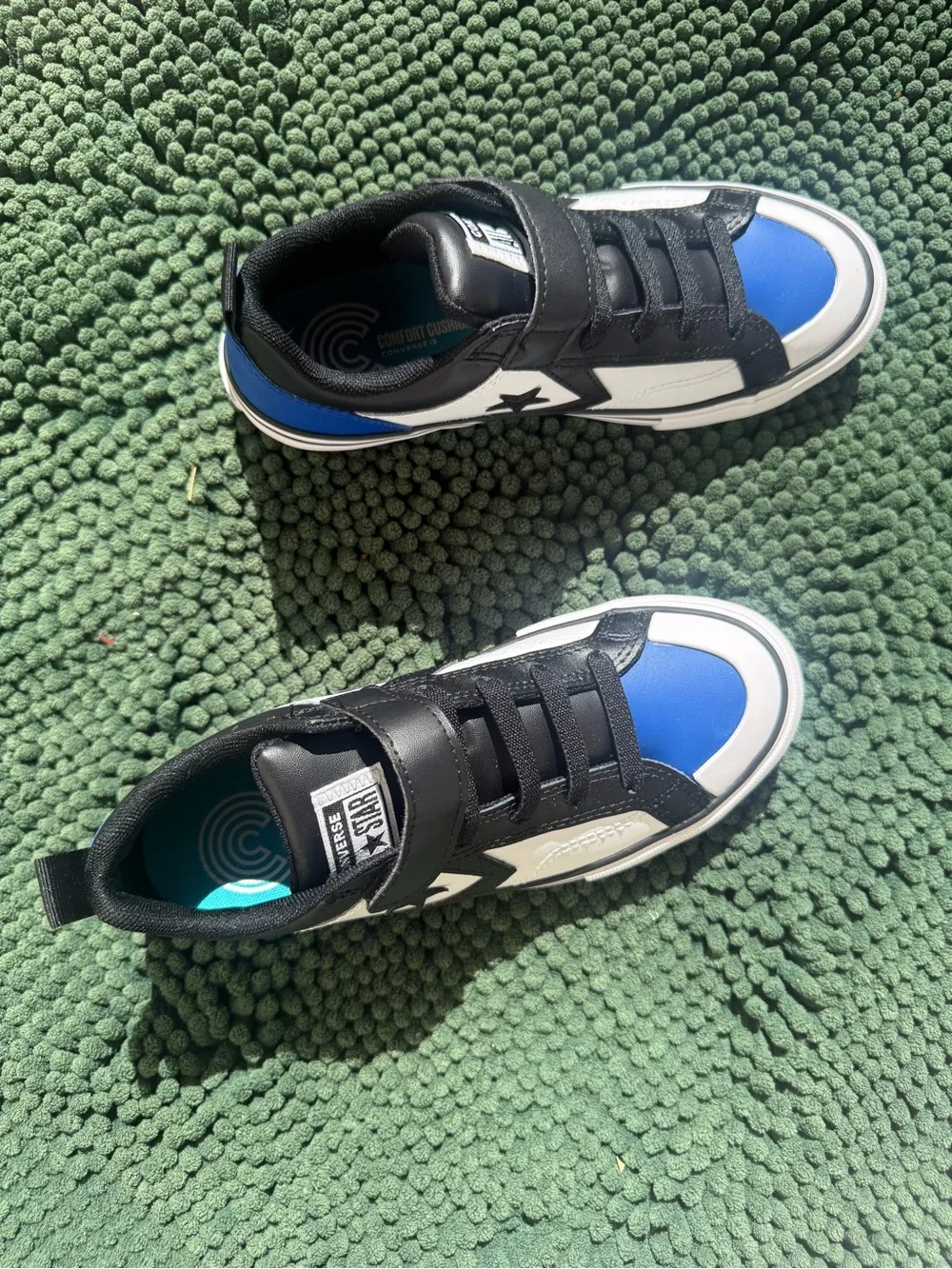 Converse Pro Blaze Low Top Sneaker Blue Black White EUC KIDS SIZE 3
